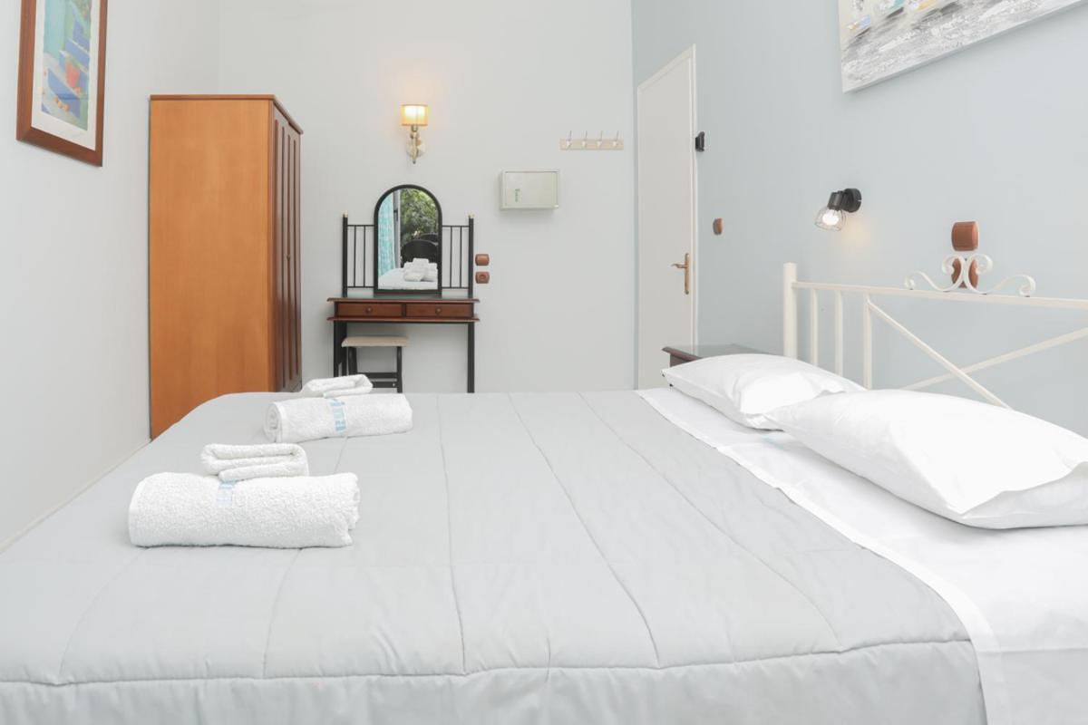 Marina Apartments, Агиос-Гордиос Экстерьер фото