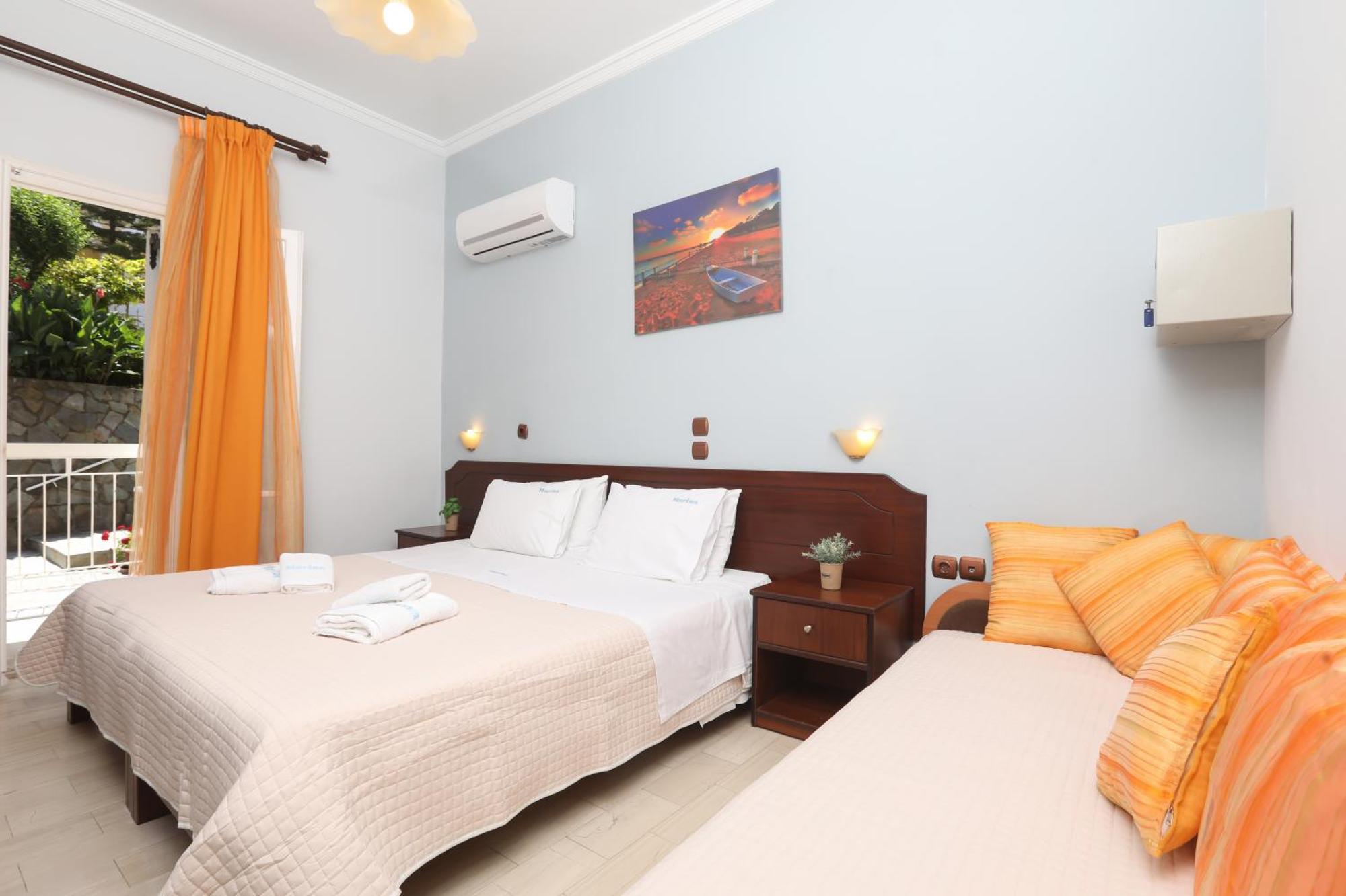 Marina Apartments, Агиос-Гордиос Экстерьер фото